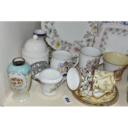 404 - A COLLECTION OF CERAMICS, to include a Shelley cream jug pattern no 2328 (tiny chip to lip), a silve... 