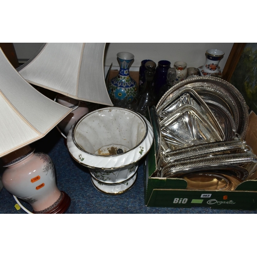 463 - TWO BOXES AND LOOSE CERAMICS, GLASS, METALWARES AND SUNDRY ITEMS, to include a pair of modern orient... 