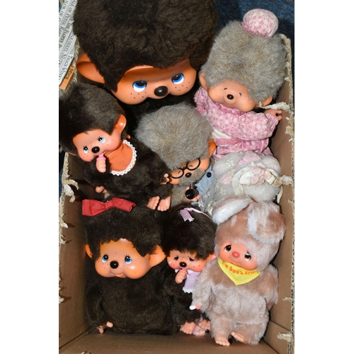 495 - ONE BOX OF 1970'S SEKIGUCHI MONCHHICHI DOLLS, made in Japan, to include twelve assorted dolls, a lar... 