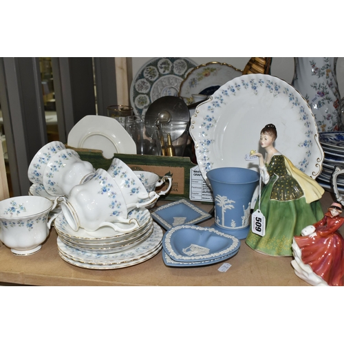 509 - ONE BOX OF TEAWARE, CERAMICS AND PICTURES, to include a Royal Albert 'Memory Lane' pattern tea set o... 