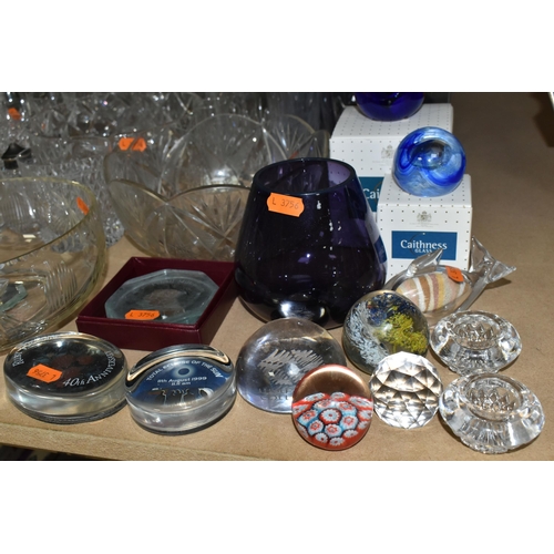 517 - A COLLECTION OF GLASSWARE, comprising three boxed Caithness glass paperweights, an amethyst glass va... 