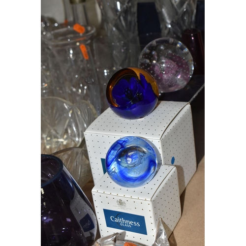 517 - A COLLECTION OF GLASSWARE, comprising three boxed Caithness glass paperweights, an amethyst glass va... 