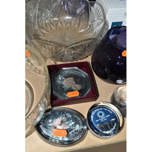 517 - A COLLECTION OF GLASSWARE, comprising three boxed Caithness glass paperweights, an amethyst glass va... 