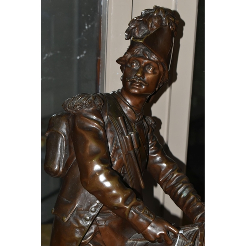 527 - AFTER HENRY ETIENNE DUMAIGE (FRENCH 1830-1888) A BRONZE SCULPTURE OF A REVOLUTIONARY DRUMMER, on a l... 