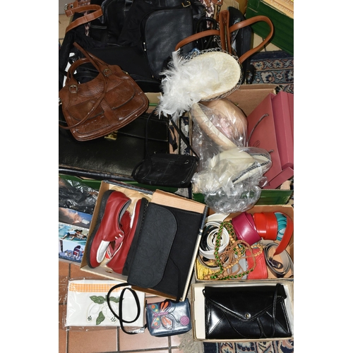 536 - FOUR BOXES AND LOOSE HANDBAGS, HATS, BELTS AND OTHER ACCESSORIES, to include a boxed vintage Hudsons... 