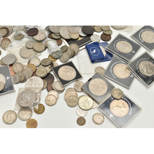 237 - A BOX WITH A SMALL AMOUNT OF COINAGE AND BANKNOTE ALBUM, to include a Beale white Five Pounds May 21... 