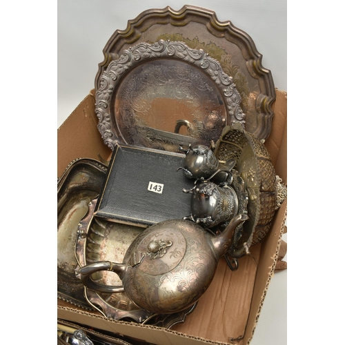 106 - A BOX OF ASSORTED WHITE METAL WARE, to include an overlaid decanter, two silver napkin rings with an... 