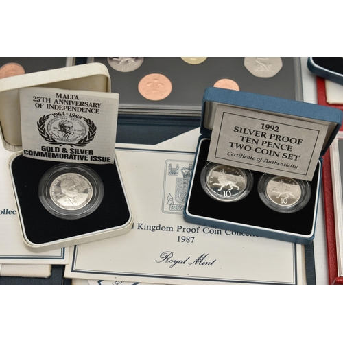 115 - A QUANTITY OF SILVER SILVER PROOF AND PROOF COINAGE, to include Royal Mint proof year sets 1980,  84... 