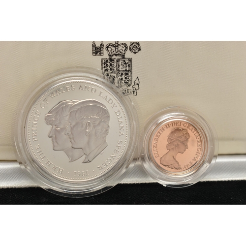 118 - A ROYAL MINT 1981 TWO COIN COMMEMORATIVE SET, to include gold proof Sovereign 1981 and Royal Marriag... 