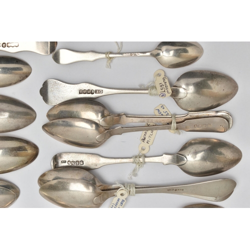 167 - A BAG OF ASSORTED 19TH AND 20TH CENTURY SCOTTISH SILVER TEASPOONS AND CONDIMENT SPOONS ASSAYED IN GL... 