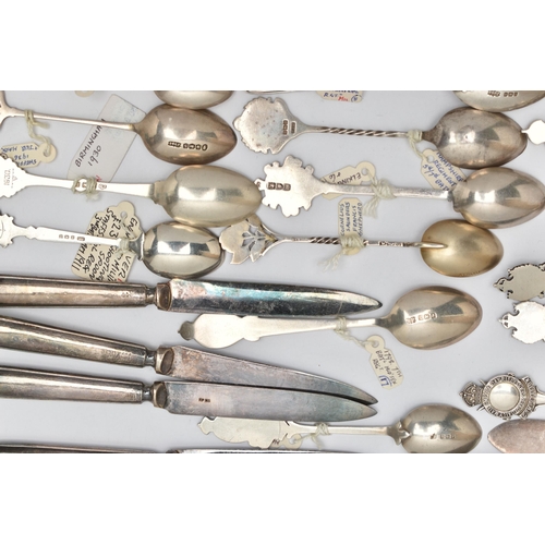 169 - TWENTY THREE HALLMARKED SILVER TEASPOONS WITH REGIMENTAL BADGES, RIFLE SHOOTING PRIZES, ETC AND A SM... 