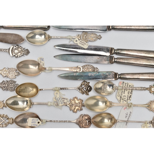 169 - TWENTY THREE HALLMARKED SILVER TEASPOONS WITH REGIMENTAL BADGES, RIFLE SHOOTING PRIZES, ETC AND A SM... 