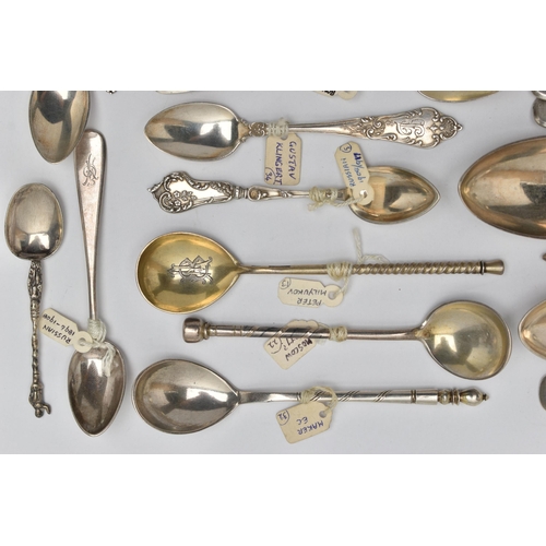 170 - A BAG OF LATE 19TH AND 20TH CENTURY RUSSIAN SILVER AND WHITE METAL SPOONS, various patterns and desi... 