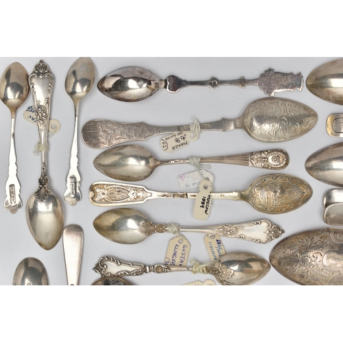 170 - A BAG OF LATE 19TH AND 20TH CENTURY RUSSIAN SILVER AND WHITE METAL SPOONS, various patterns and desi... 