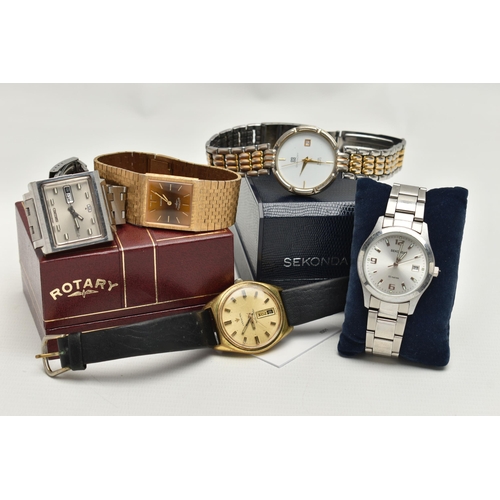 73 - FIVE GENTS WRISTWATCHES, to include a 1970s Seiko 5 Automatic, 21 jewels, fitted with a bracelet and... 