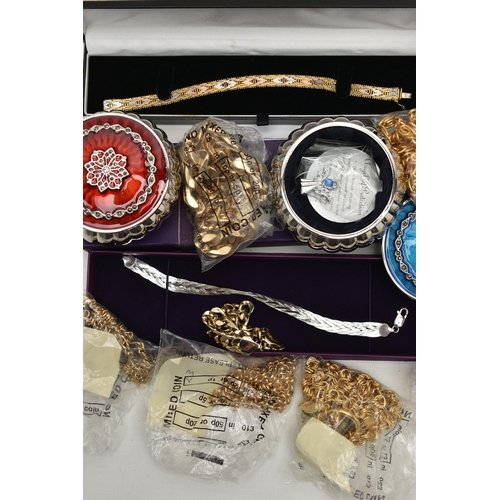 92 - ASSORTED ITEMS, to include a bag of gold plated chains and bracelets, a boxed silver articulated bra... 