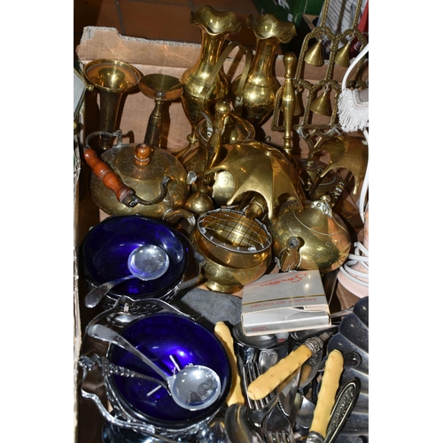 450 - TWO BOXES AND LOOSE METALWARES, LAMPS, SOFT TOYS AND SUNDRY ITEMS, to include brass vases, small tea... 