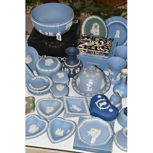 543 - A QUANTITY OF WEDGWOOD BLUE JASPERWARE, comprising a Ronson table lighter, a boxed fruit bowl, a bic... 