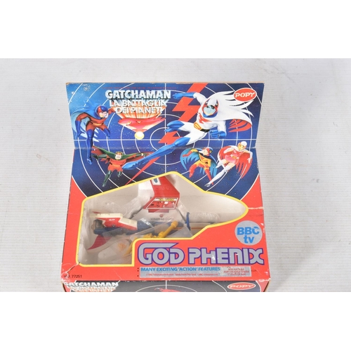 18 - A BOXED BANDAI TERRAHAWKS TREEHAWK ACTION MODEL, No.0988703, model still attached to box base, with ... 