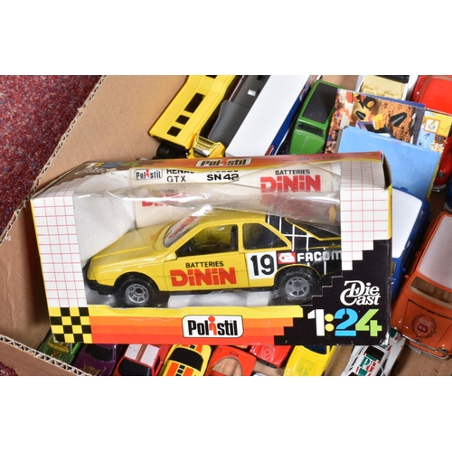 24 - A QUANTITY OF BOXED AND UNBOXED DIECAST VEHICLES, boxed and part boxed mainly lorry/truck models, to... 