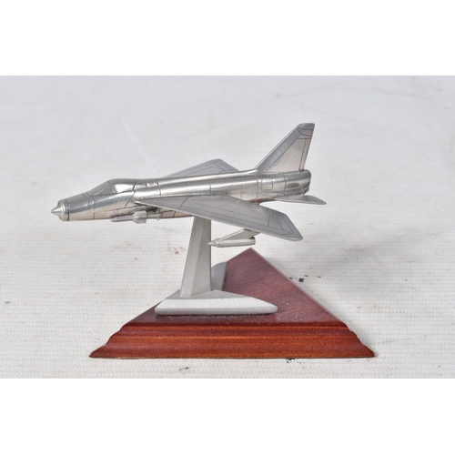 33 - A COLLECTION OF BOXED AND UNBOXED PEWTER AIRCRAFT MODELS, to include Pewter 4U2 'The Last Flight of ... 