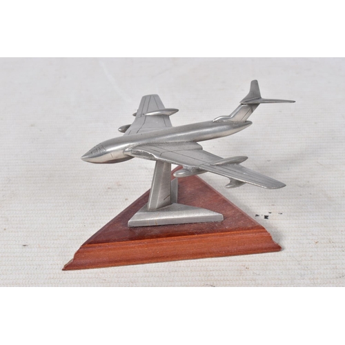 33 - A COLLECTION OF BOXED AND UNBOXED PEWTER AIRCRAFT MODELS, to include Pewter 4U2 'The Last Flight of ... 