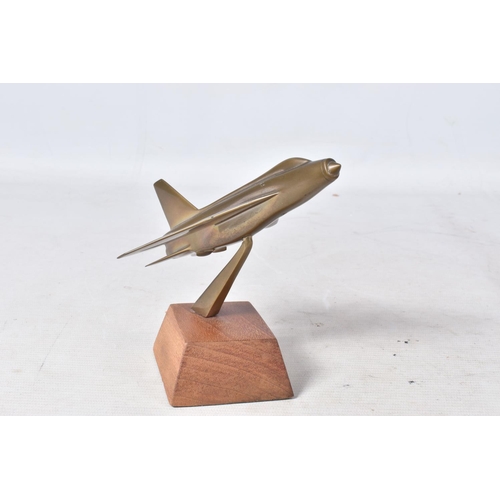 33 - A COLLECTION OF BOXED AND UNBOXED PEWTER AIRCRAFT MODELS, to include Pewter 4U2 'The Last Flight of ... 