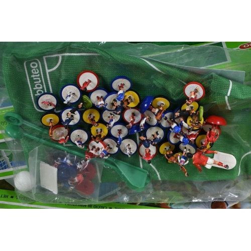 35 - A QUANTITY OF ASSORTED BOXED AND UNBOXED SUBBUTEO ITEMS, mainly 1980's and later, assorted boxed set... 