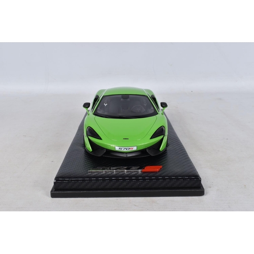 41 - A BOXED TECNOMODEL EXCLUSIVE COLLECTION MCLAREN 570S COUPE 2015 1:18 MODEL VEHICLE, numbered T18-EX0... 