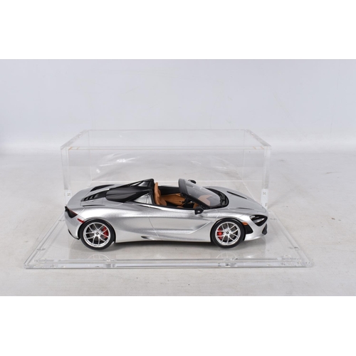 46 - A BOXED SPARK MCLAREN 720S SPIDER BAJAHR 2019 1:18 MODEL VEHICLE, Supernova silver, numbered 14QA732... 