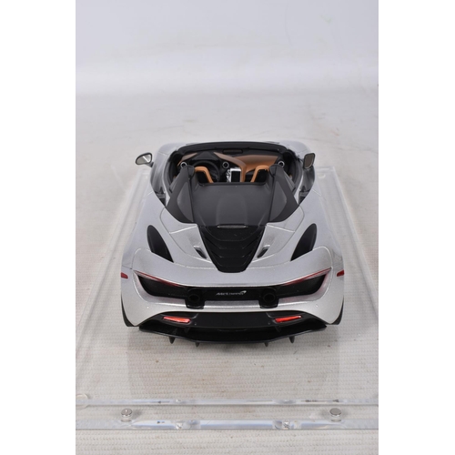 46 - A BOXED SPARK MCLAREN 720S SPIDER BAJAHR 2019 1:18 MODEL VEHICLE, Supernova silver, numbered 14QA732... 