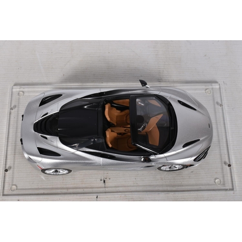 46 - A BOXED SPARK MCLAREN 720S SPIDER BAJAHR 2019 1:18 MODEL VEHICLE, Supernova silver, numbered 14QA732... 