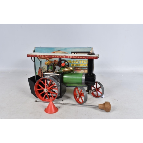 63 - A BOXED MAMOD LIVE STEAM TRACTION ENGINE, No.TE1A, not tested, has been fired up  but not for some t... 