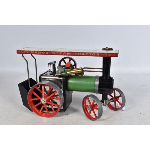 63 - A BOXED MAMOD LIVE STEAM TRACTION ENGINE, No.TE1A, not tested, has been fired up  but not for some t... 