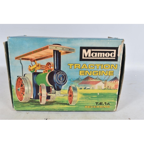 63 - A BOXED MAMOD LIVE STEAM TRACTION ENGINE, No.TE1A, not tested, has been fired up  but not for some t... 