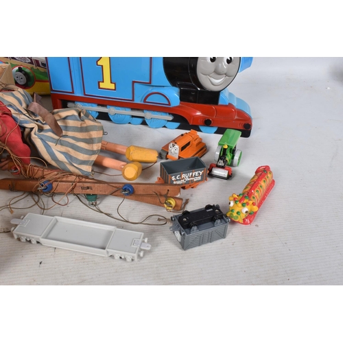 69 - A BOXED TOMY THOMAS THE TANK ENGINE AND FRIENDS BIG LOADER PLAY SET, No.6563, contents not checked b... 