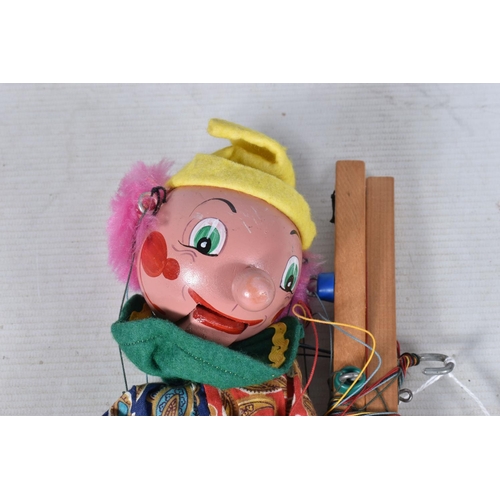 103 - EIGHT ASSORTED PELHAM CLOWN PUPPETS, SS, SL Bimbo, SM (x 4), two Clever Willie both with poles, all ... 