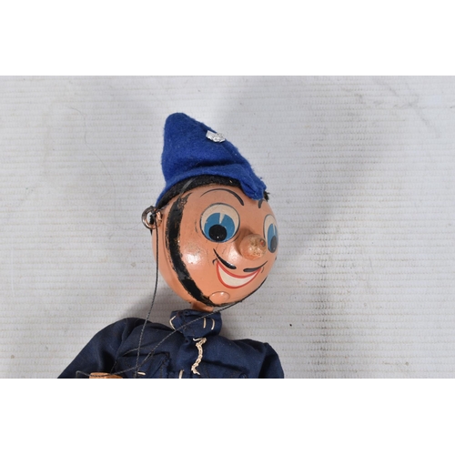 83 - SEVEN BOXED PELHAM POLICEMAN PUPPETS, three SS including one of the whistling versions and four SM, ... 