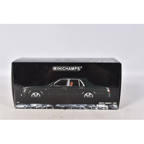 91 - A BOXED MINICHAMPS BENTLEY ARNAGE T 2002 1:18 MOCEL VEHICLE, numbered 100 139070, in metallic green,... 