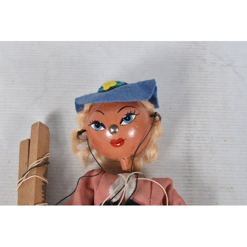 95 - SEVEN BOXED PELHAM SS MITZI AND FRITZI PUPPETS, four Fritzi and three Mitzi, one Fritzi with sword, ... 