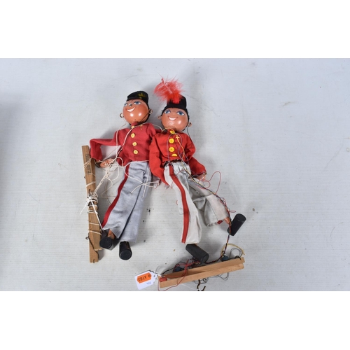 95 - SEVEN BOXED PELHAM SS MITZI AND FRITZI PUPPETS, four Fritzi and three Mitzi, one Fritzi with sword, ... 