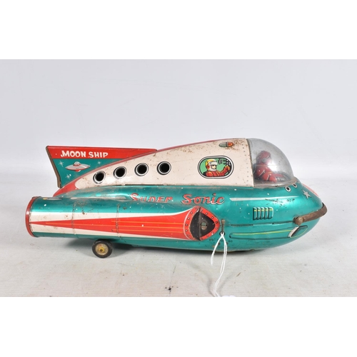 113 - AN UNBOXED MODERN TOYS (MASUDAYA) TINPLATE BATTERY OPERATED SUPER SONIC MOON SHIP, not tested, play ... 