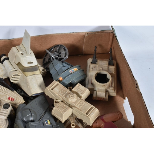 118 - A QUANTITY OF UNBOXED AND ASSORTED VINTAGE KENNER STAR WARS VEHICLES, all in play worn condition, so... 