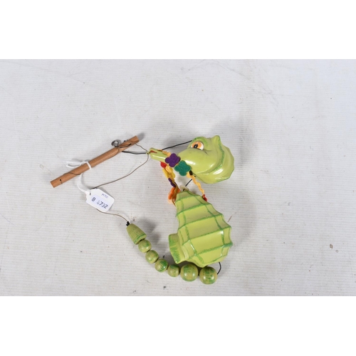 131 - A BOXED PELHAM SL63 GREEN SEAHORSE PUPPET, version with wooden bead tail, appears complete and in go... 