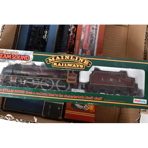 164 - A QUANTITY OF BOXED HO AND OO GAUGE LOCOMOTIVES, HO gauge Eisenbahn class 64 tank locomotive No.64 1... 