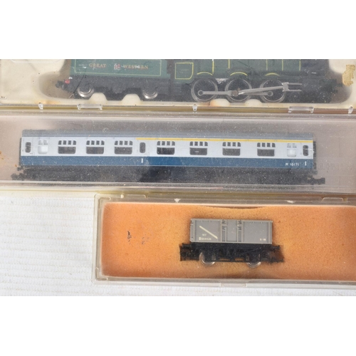 168 - A QUANTITY OF ASSORTED BOXED AND UNBOXED N GAUGE LOCOMOTIVES AND ROLLING STOCK, locomotives are Grah... 