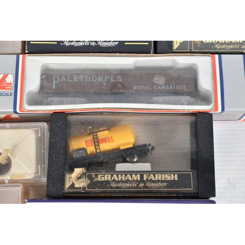 168 - A QUANTITY OF ASSORTED BOXED AND UNBOXED N GAUGE LOCOMOTIVES AND ROLLING STOCK, locomotives are Grah... 