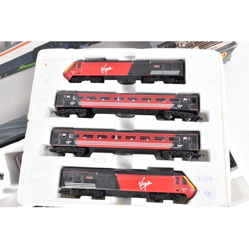 173 - A BOXED HORNBY RAILWAYS OO GAUGE INTERCITY 225 TRAIN SET, No.R696, comprising class 91 locomotive  N... 