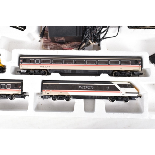 173 - A BOXED HORNBY RAILWAYS OO GAUGE INTERCITY 225 TRAIN SET, No.R696, comprising class 91 locomotive  N... 