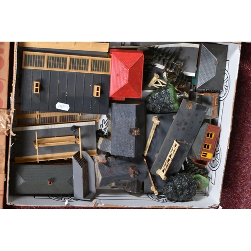 184 - A QUANTITY OF UNBOXED AND ASSORTED OO GAUGE MAINLY TRI-ANG MODEL RAILWAY ITEMS, to include assorted ... 